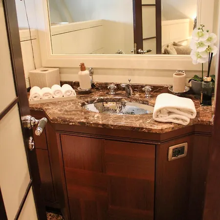 105 Ft Yacht Psarou (Mykonos)