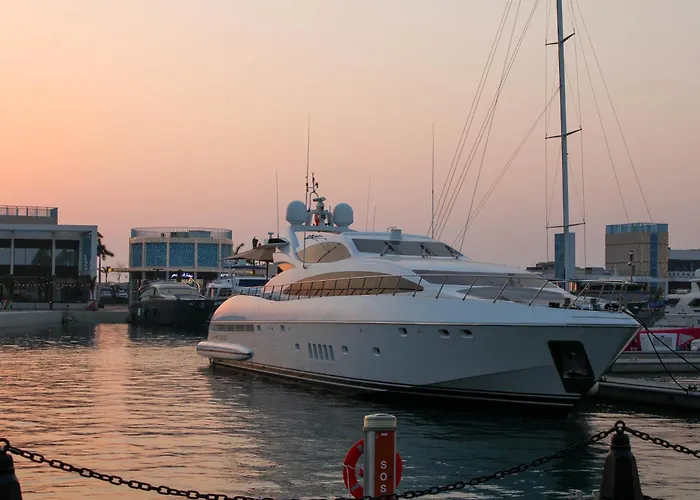 Πλωτό κατάλυμα 105 Ft Yacht Ψαρού